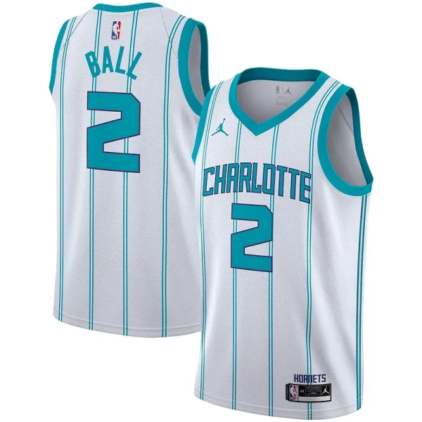 Luxuriös Erstaunlich Perfekt LaMelo Ball Charlotte Hornets Jordan Brand 2020/21 Swingman Player Jersey Association Edition White für die Saison